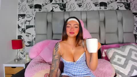 Lucy online show from April 1, 11:44 am