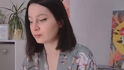 Lucy online show from January 5, 8:52 pm