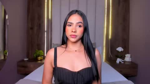 Snapshot of lucysalvatore chatting on September 17, 4:10 pm Lucy online show from September 17, 4:10 pm