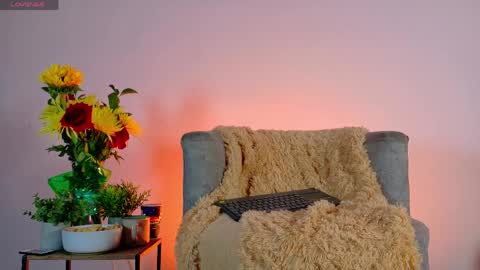 Lui online show from April 4, 3:35 am