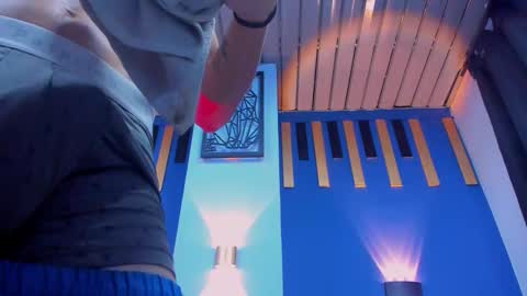 Luis AS online show from October 30, 12:50 pm