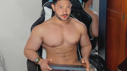 luis_baptista online show from September 20, 4:48 am