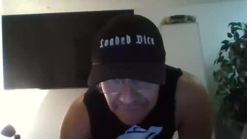 luisjg24hrs online show from April 2, 6:15 pm