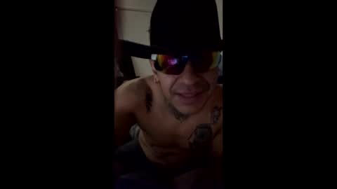 luisjg24hrs online show from April 20, 7:50 pm