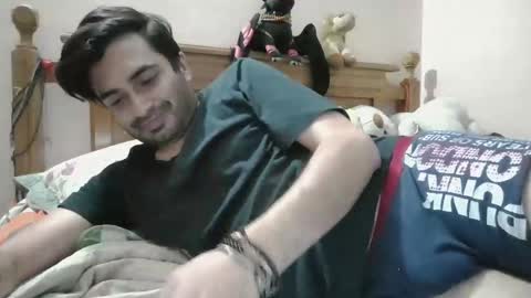 Snapshot of luismiastarot chatting on October 21, 3:33 am luismiastarot online show from October 21, 3:33 am