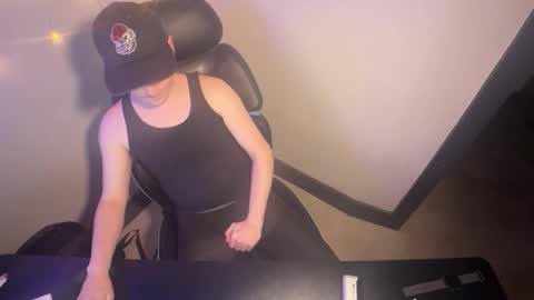 lukatripp online show from March 24, 10:21 am