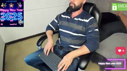 luke diaz7 online show from December 17, 2:40 am