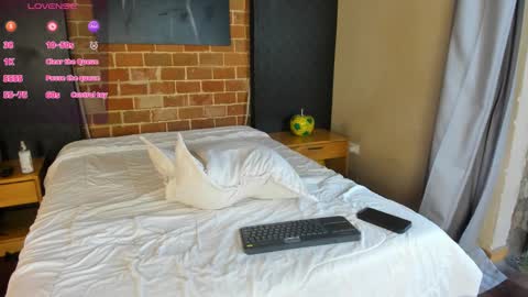 Luke Crews online show from September 28, 8:18 pm