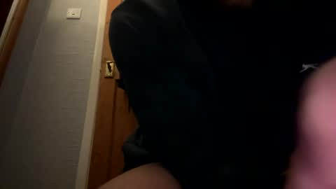 lukeeeeey96 online show from February 7, 8:01 am