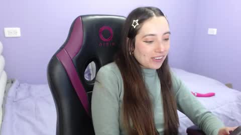 Vicky online show from November 15, 11:06 pm