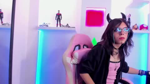 Cookie  online show from October 22, 12:18 pm