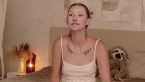 lulumayyson online show from July 22, 4:36 am