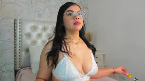 Luna online show from May 11, 3:07 pm