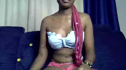 luna_blues online show from May 22, 11:22 pm