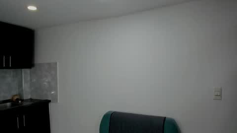 luna  online show from October 24, 11:33 am