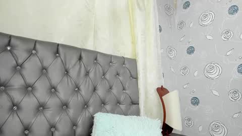 Luna Eva online show from February 26, 5:53 pm