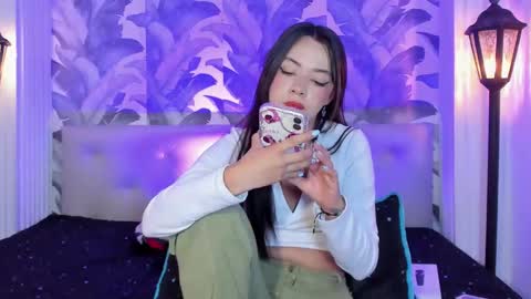 Luna Morgan online show from December 4, 3:06 am