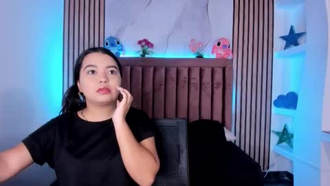 Luna  online show from November 24, 12:04 pm