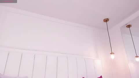 luna_velvet__ online show from January 8, 12:44 pm