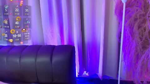 luna vex online show from November 23, 6:00 am