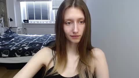 L U N A  online show from March 13, 7:55 am