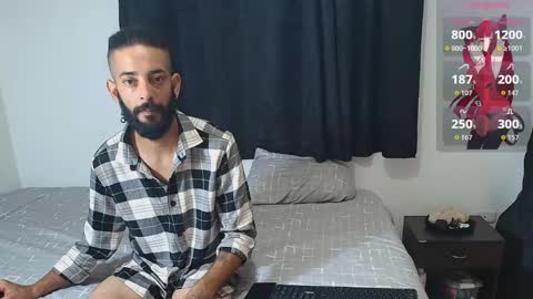 Luna  Daniel online show from April 17, 11:01 am