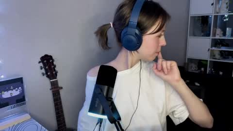 luna online show from April 5, 8:17 pm