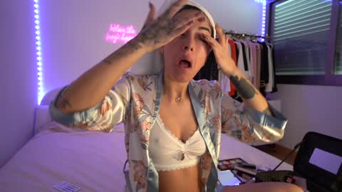 Laura online show from January 24, 10:21 am