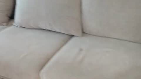 LunaLeonCoupleWife online show from July 24, 7:27 am