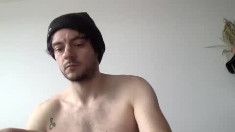 Snapshot of lupine_666 chatting on January 7, 10:55 am Lupine online show from January 7, 10:55 am