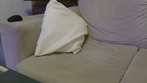 lustonfan online show from March 31, 12:38 pm