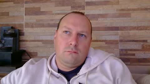 lustonfan online show from June 30, 12:37 pm