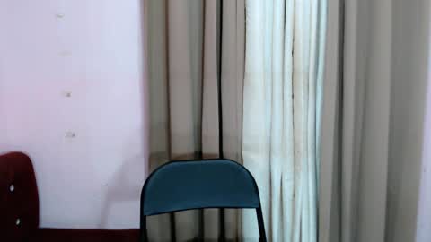 lustyseraphina online show from March 29, 4:14 am