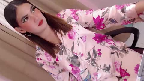 lustyseraphina online show from September 15, 4:52 pm