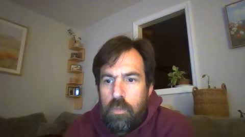 Luv2likslit online show from March 25, 9:05 am