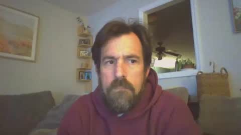 Luv2likslit online show from April 3, 7:59 am