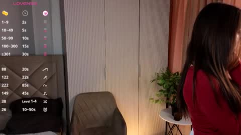 Nana online show from April 19, 7:09 am