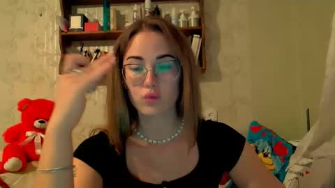 Katie online show from September 25, 4:36 pm