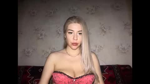LuxSonyaStar online show from May 10, 8:59 pm