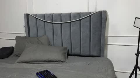 Tommy and Polly online show from November 2, 2:55 am