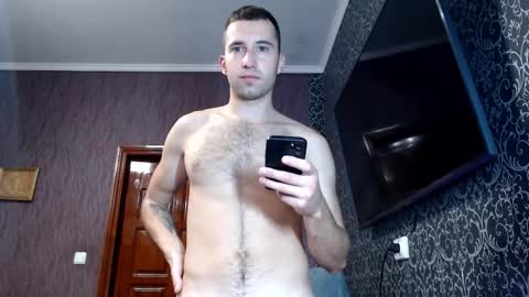 Snapshot of lv_boy chatting on October 20, 6:18 am lv_boy online show from October 20, 6:18 am