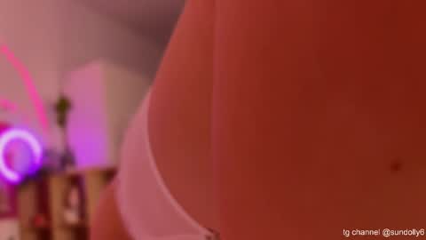 lxsundolyxl_ online show from December 3, 3:29 am