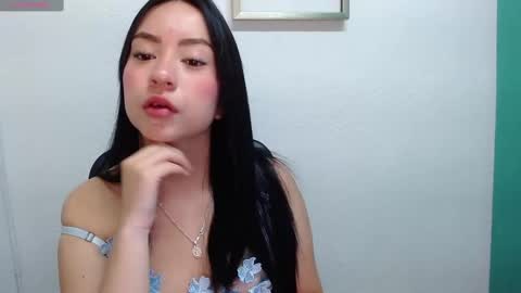 Snapshot of lya_levine chatting on February 13, 3:45 pm Lya online show from February 13, 3:45 pm
