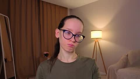 Sara online show from January 19, 4:28 pm