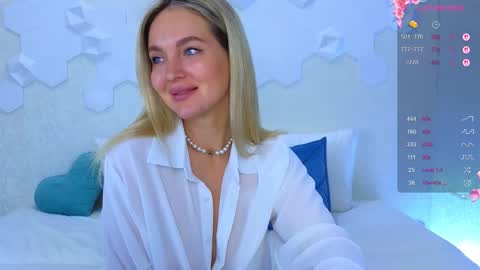 Lana online show from October 2, 2:21 am