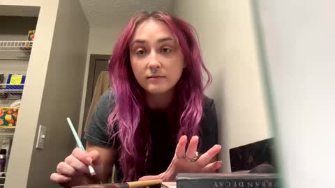 Lynn  online show from December 18, 1:34 am