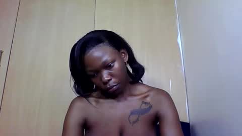 Lyra online show from April 27, 4:54 am