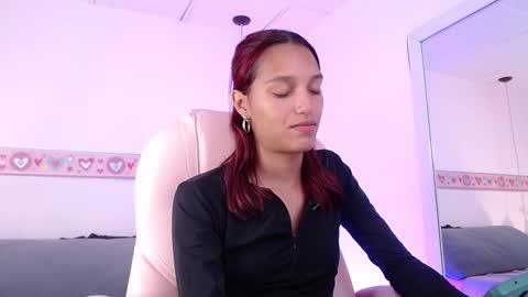 LYRA online show from January 16, 1:48 am