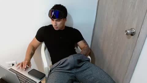 MICHAEL online show from March 14, 5:22 am