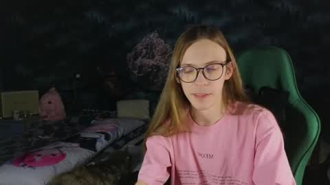 m1shq online show from October 2, 9:46 pm